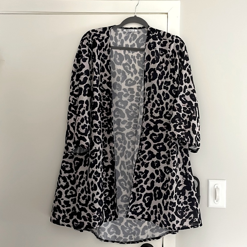 Leopard kimono